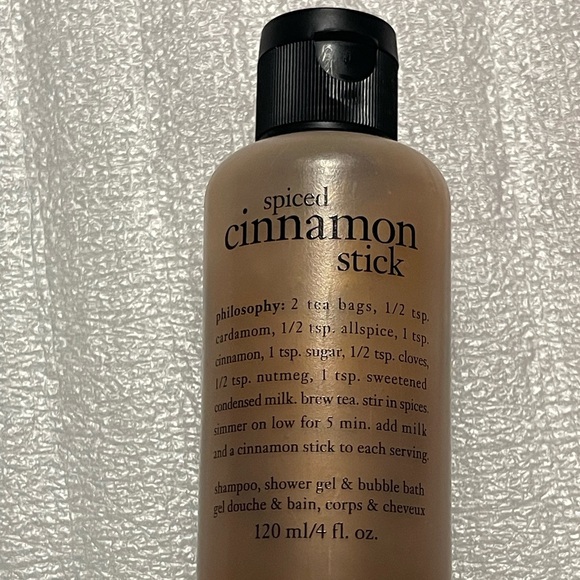 Philosophy Spiced Cinnamon Stick 3-in-1 Shampoo, Shower Gel & Bubble Bath - Picture 10 of 13